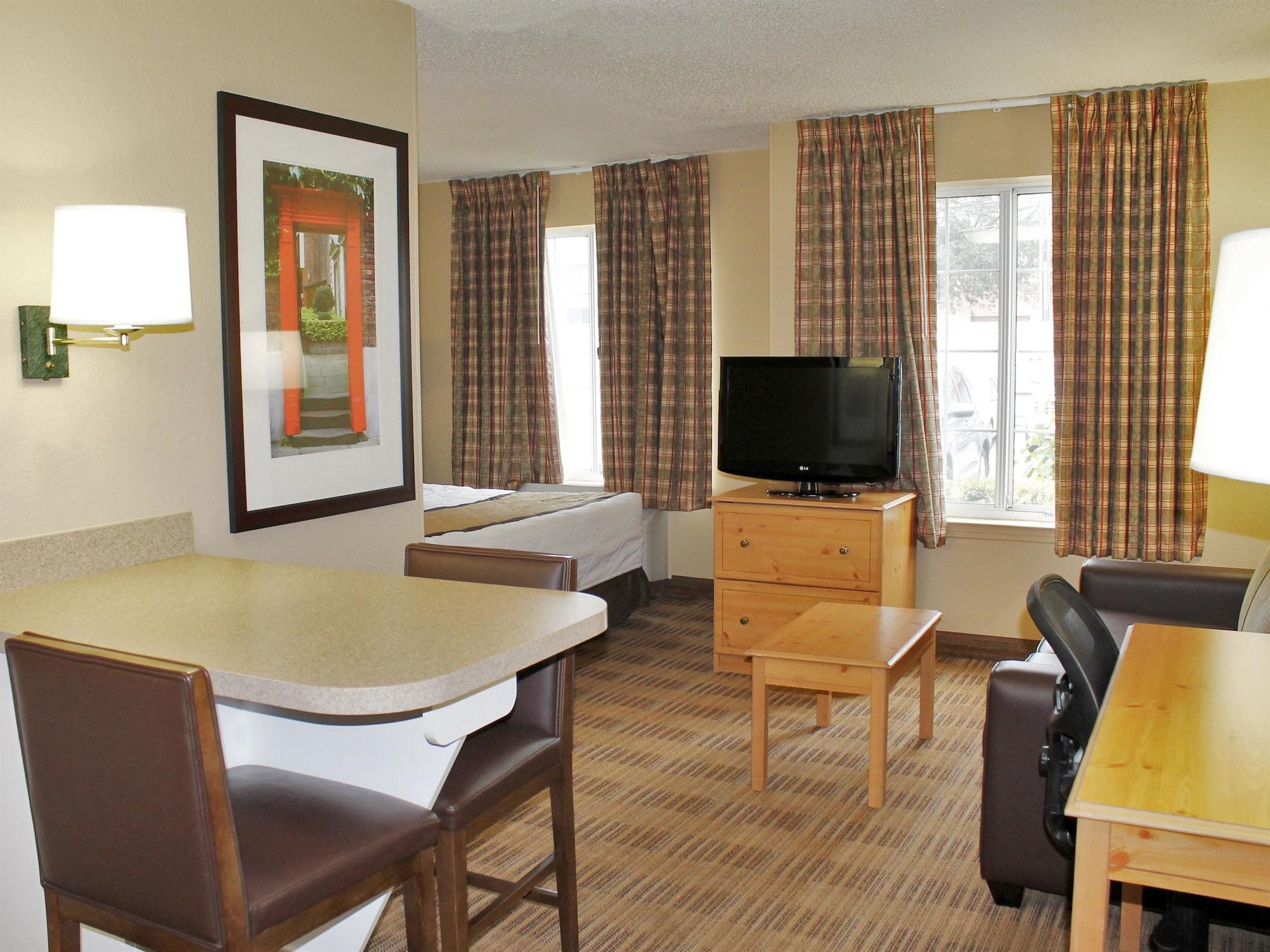 Extended Stay America Suites - North Chesterfield - Arboretum Ричмонд Экстерьер фото