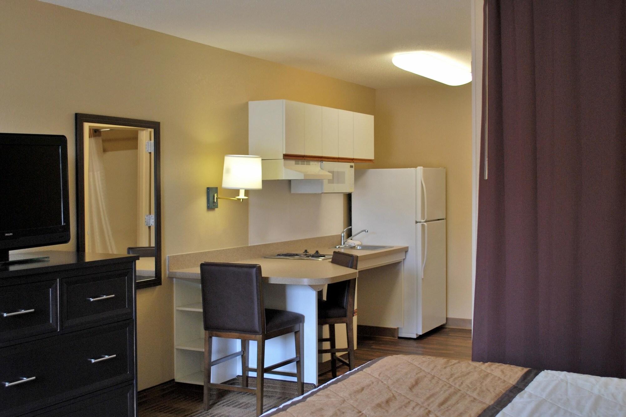Extended Stay America Suites - North Chesterfield - Arboretum Ричмонд Экстерьер фото