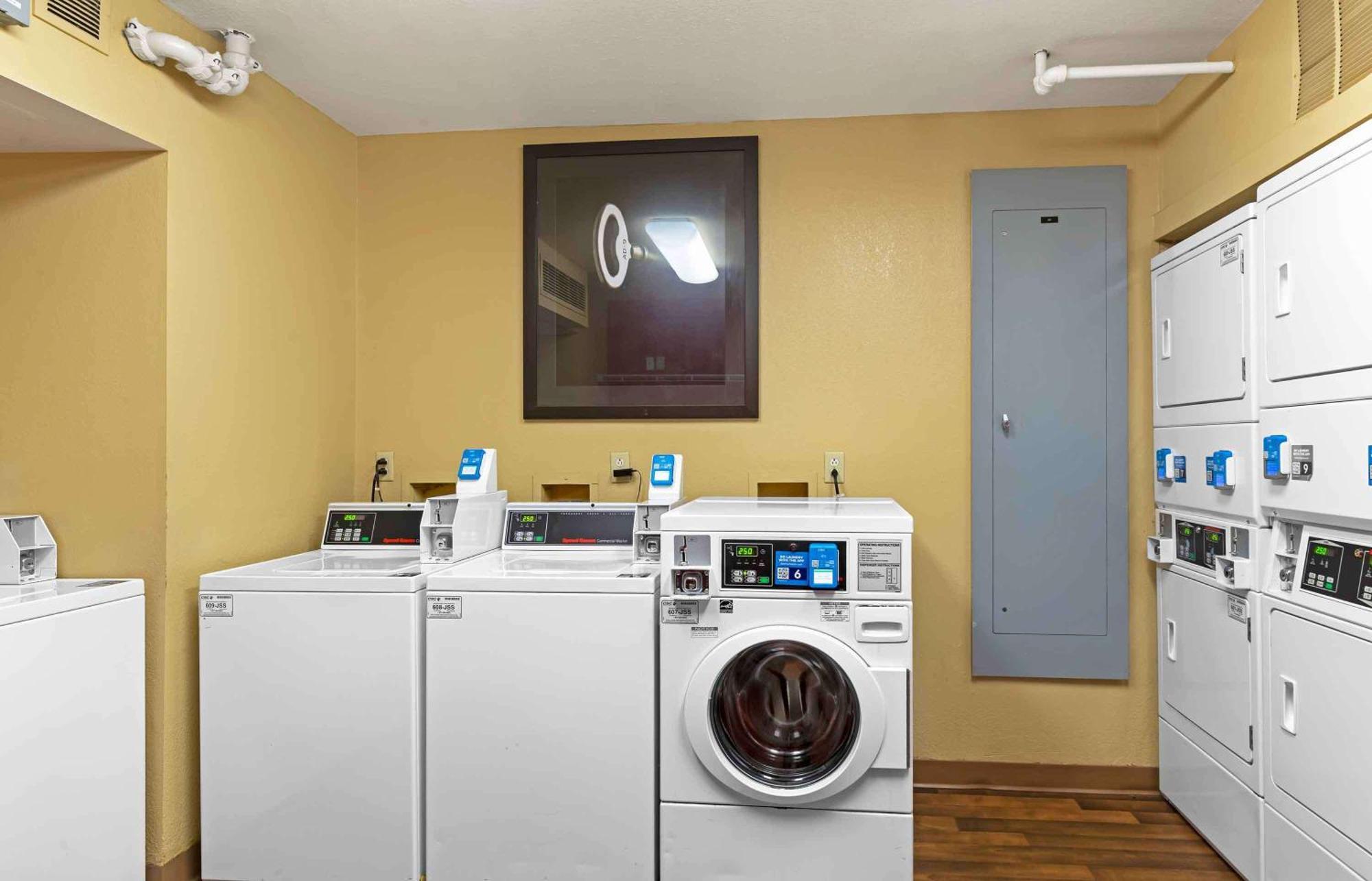 Extended Stay America Suites - North Chesterfield - Arboretum Ричмонд Экстерьер фото