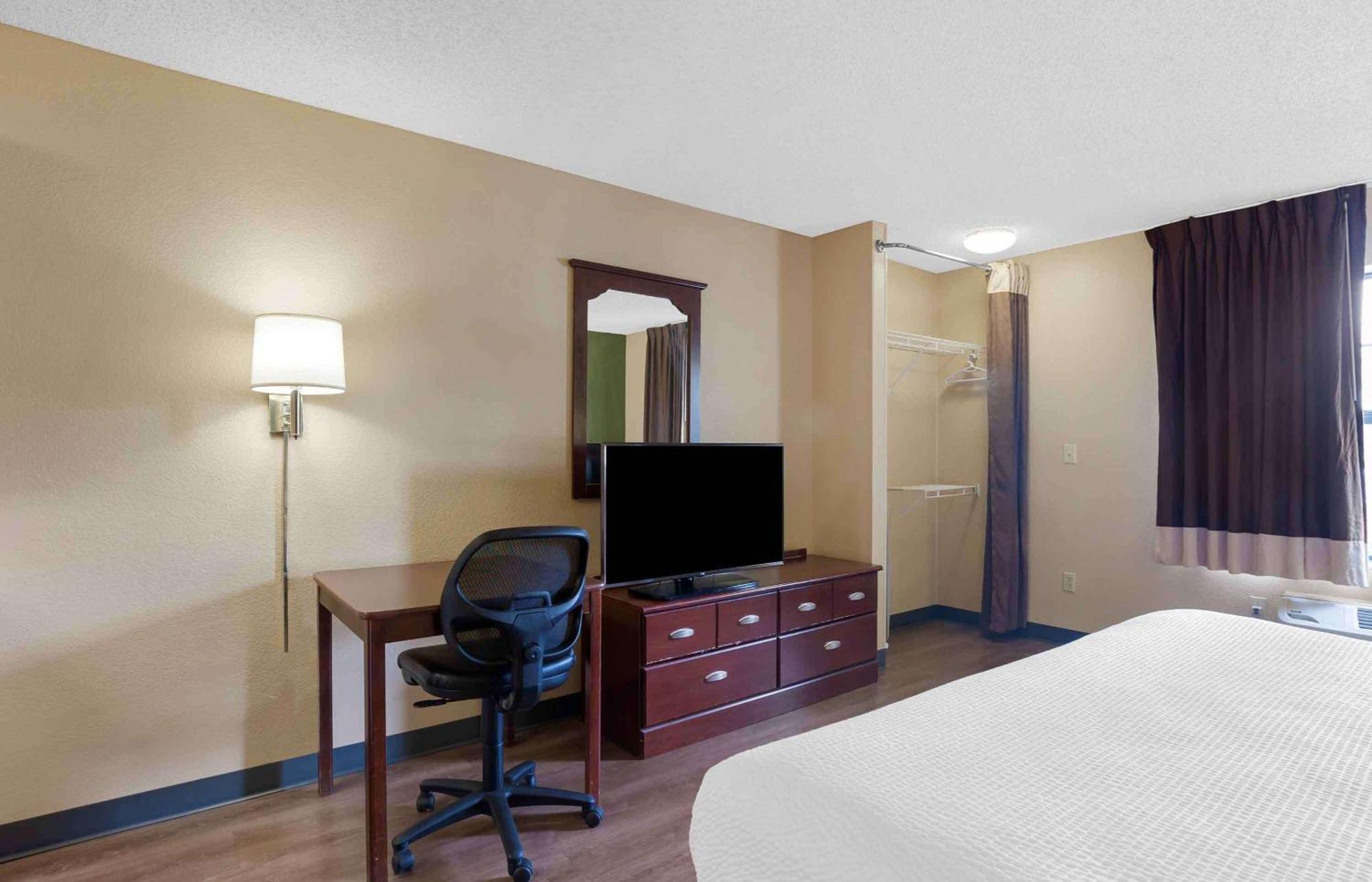 Extended Stay America Suites - North Chesterfield - Arboretum Ричмонд Экстерьер фото