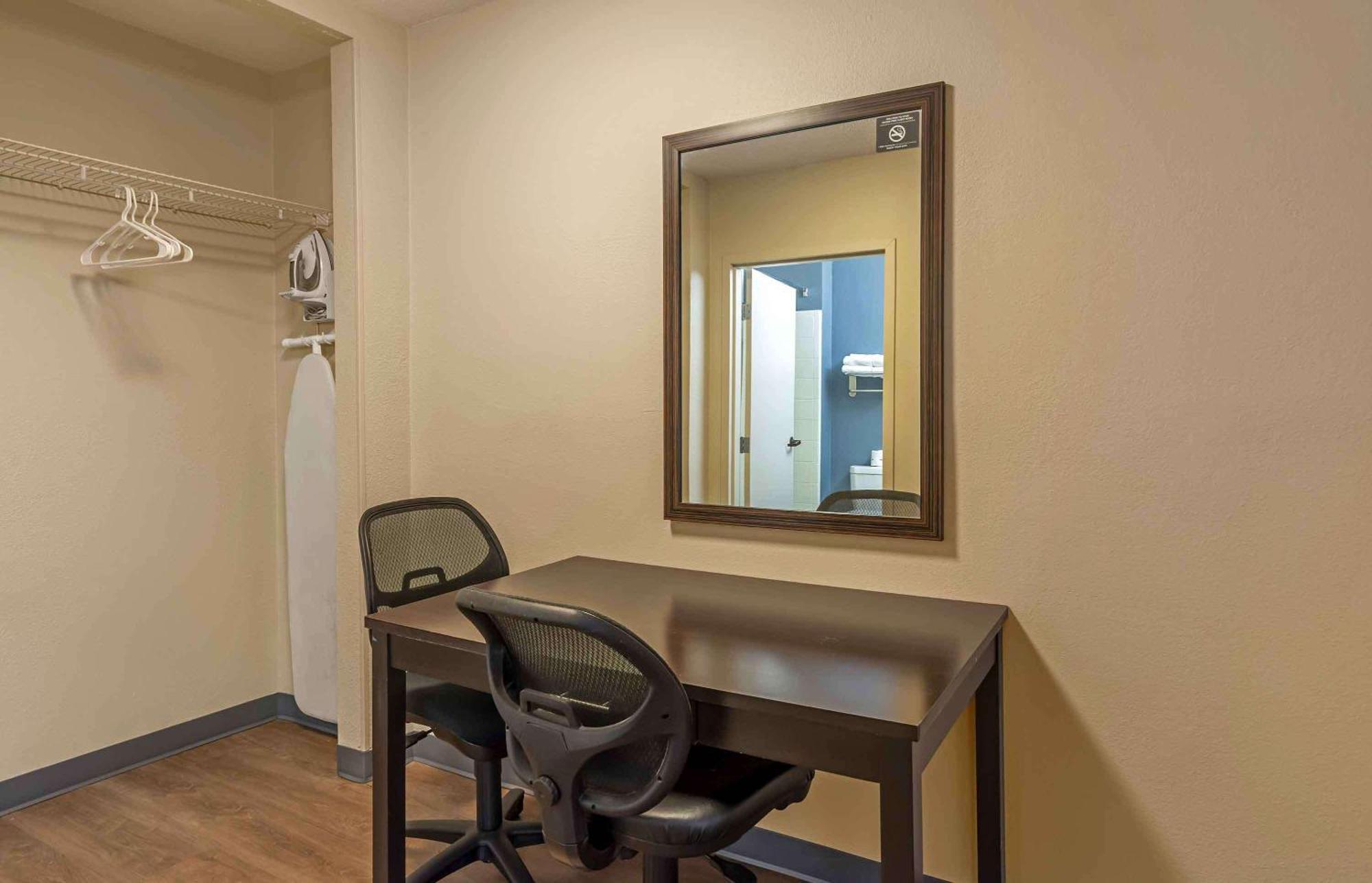 Extended Stay America Suites - North Chesterfield - Arboretum Ричмонд Экстерьер фото