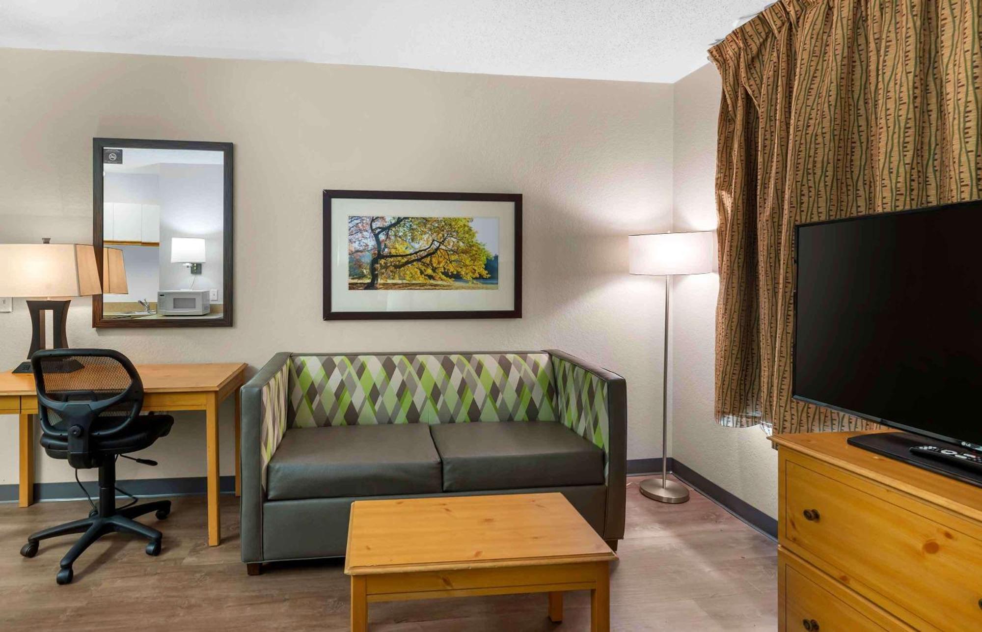 Extended Stay America Suites - North Chesterfield - Arboretum Ричмонд Экстерьер фото