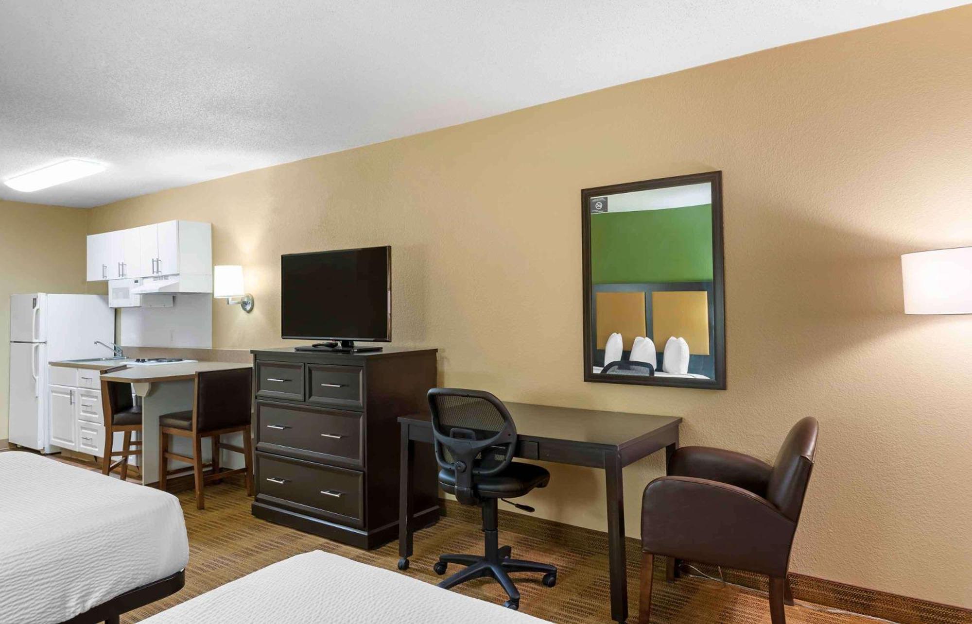 Extended Stay America Suites - North Chesterfield - Arboretum Ричмонд Экстерьер фото
