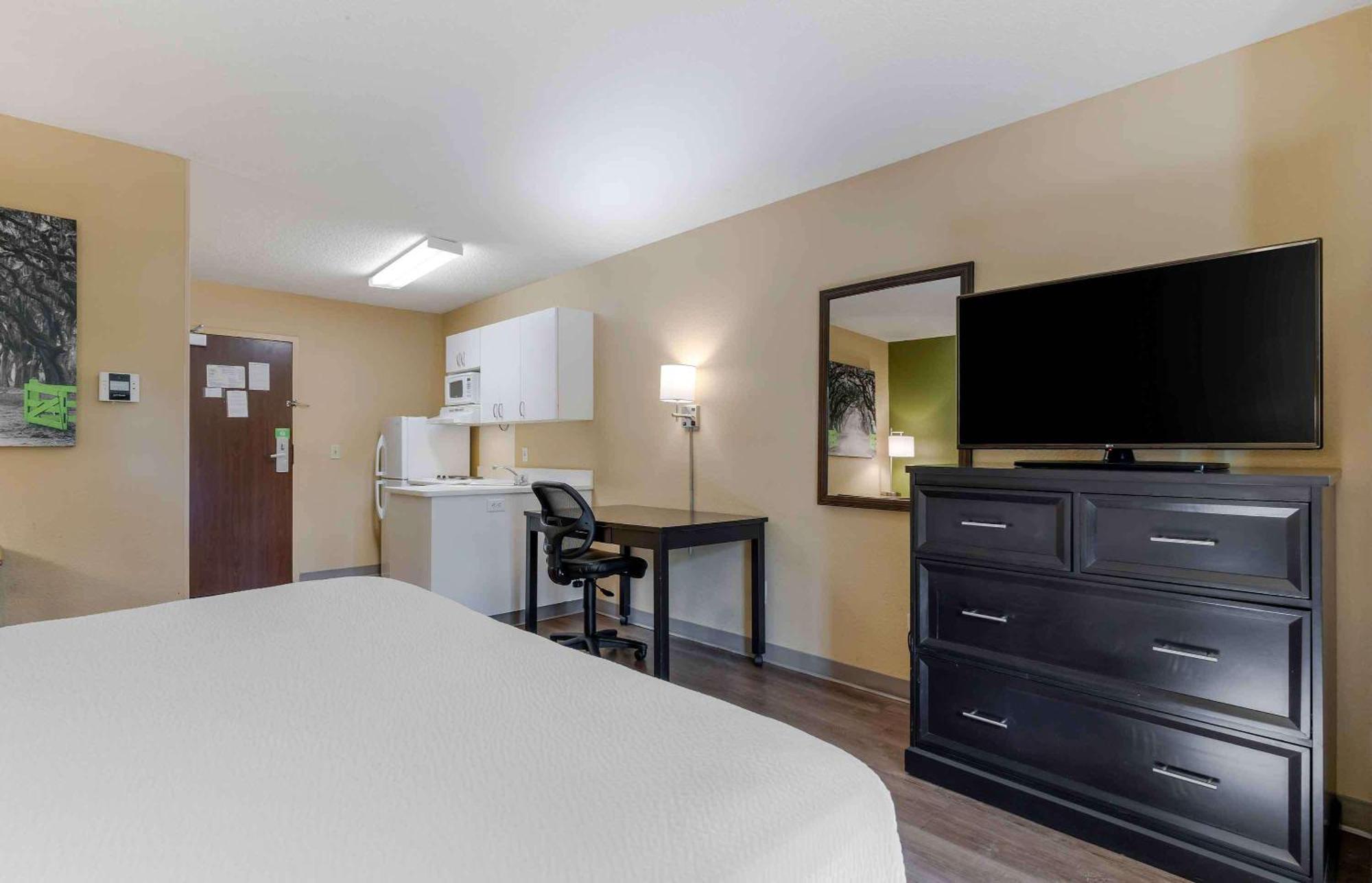 Extended Stay America Suites - North Chesterfield - Arboretum Ричмонд Экстерьер фото