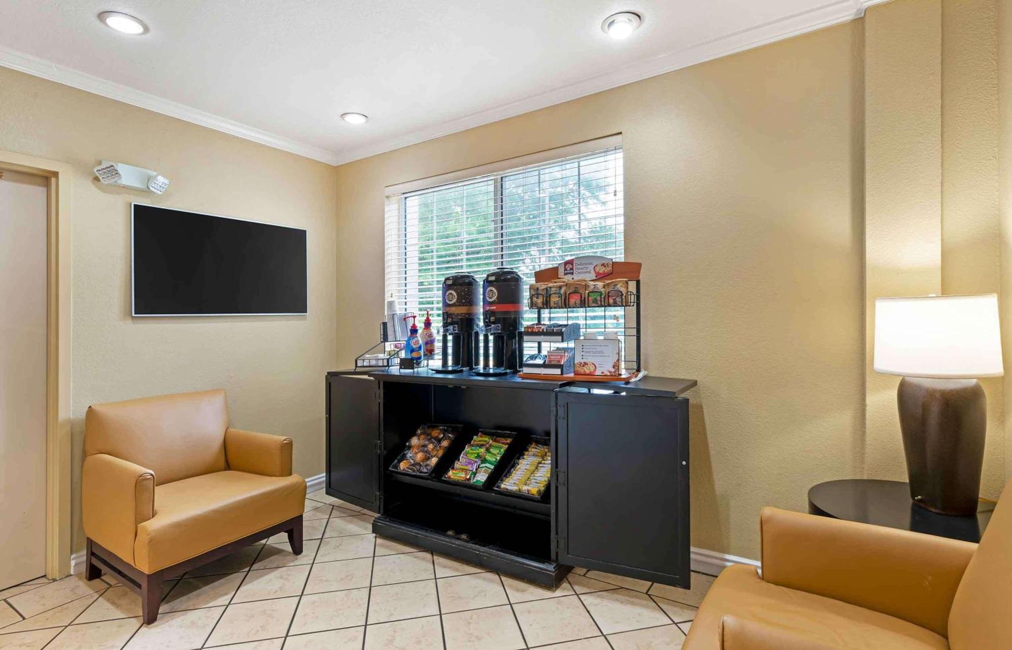 Extended Stay America Suites - North Chesterfield - Arboretum Ричмонд Экстерьер фото