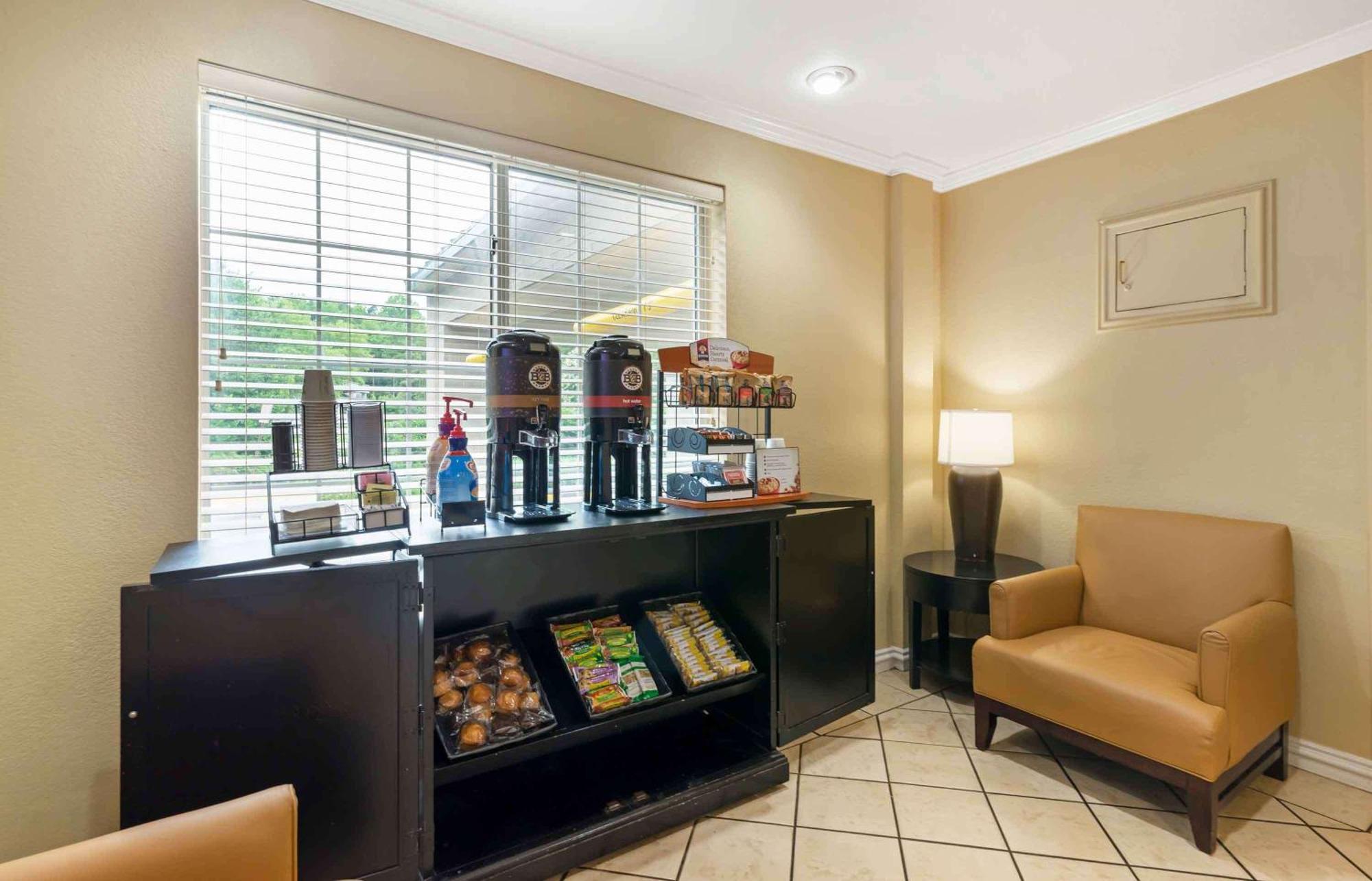Extended Stay America Suites - North Chesterfield - Arboretum Ричмонд Экстерьер фото