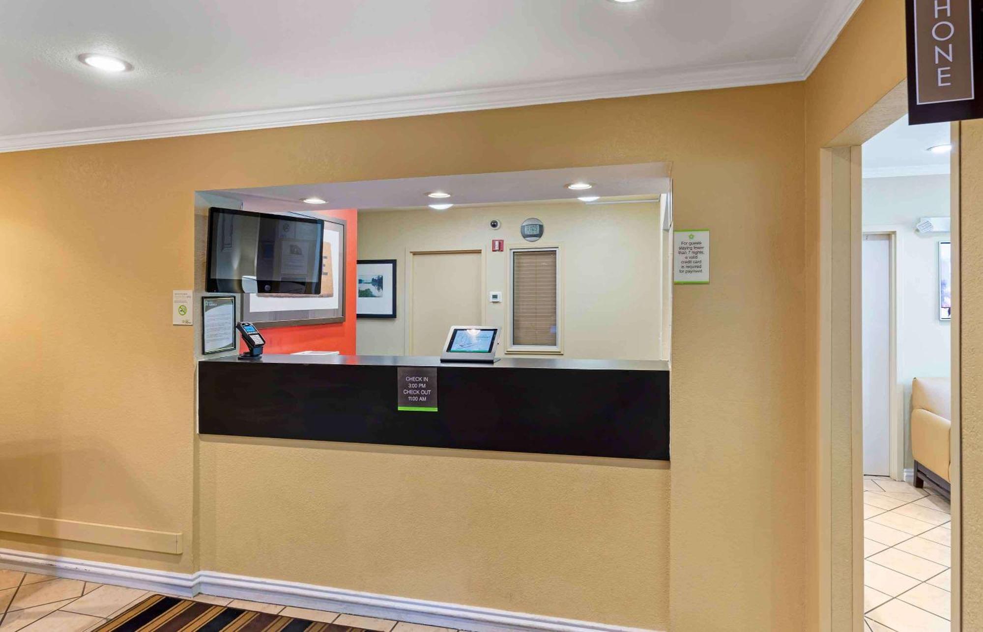Extended Stay America Suites - North Chesterfield - Arboretum Ричмонд Экстерьер фото